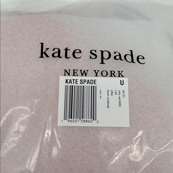 Kate Spade Love Shack Quilted 3D Heart Crossbody Ruby Red - Picture 11 of 16